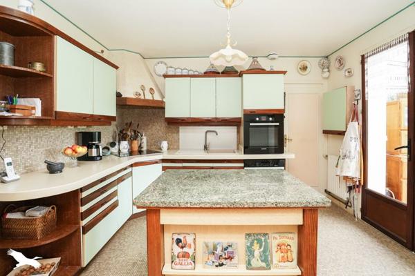 Maison à vendre |  Savonnières |  5 pièces | 144 m²