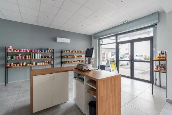 local professionnel 4 pièces 122m² à vendre à Amou