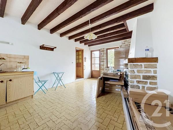 Maison à vendre  3 pièces - 126,80 m 2   GLENIC  - 23
