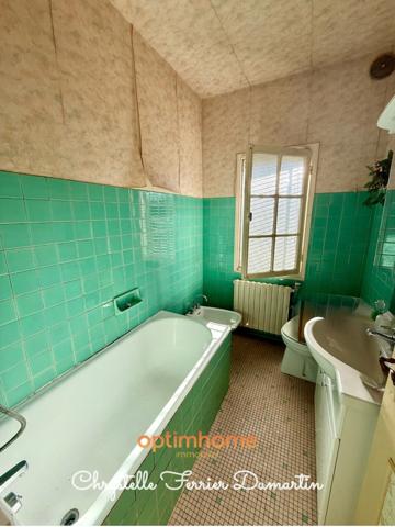 Maison Familiale 190m2 comprenant un T2 indépendant - ST QUENTIN DE BARON