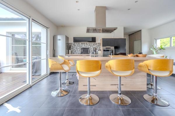 Maison à vendre |                                       Fargues-Saint-Hilaire |                                        5 pièces  |  127 m²