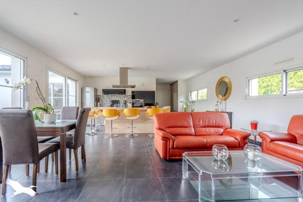 Maison à vendre |                                       Fargues-Saint-Hilaire |                                        5 pièces  |  127 m²