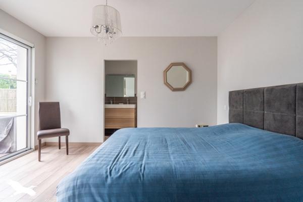 Maison à vendre |                                       Fargues-Saint-Hilaire |                                        5 pièces  |  127 m²