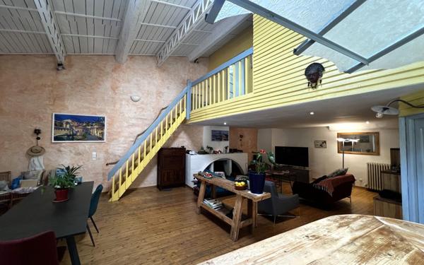 Appartement à vendre    3 pièces • 112 m2 Pézenas