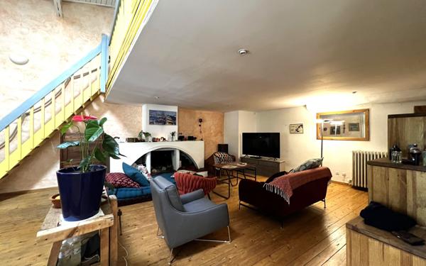 Appartement à vendre    3 pièces • 112 m2 Pézenas