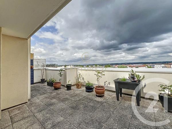 Appartement Duplex à vendre  6 pièces - 121 m2 NOISY LE GRAND - 93