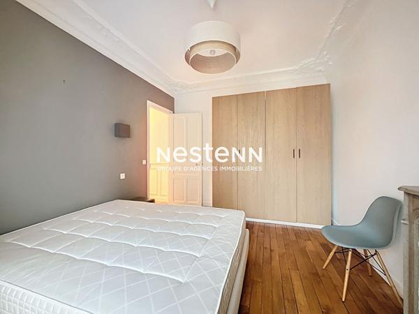 Exclusivité - A vendre - Paris 17 : appartement 3 pièces - 54m² - charme de l'ancien - ascenseur - balconnets - refait à neuf - DPE D - cave