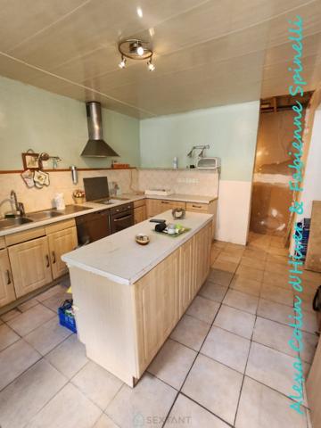 Appartement à rénover plein centre de Soissons