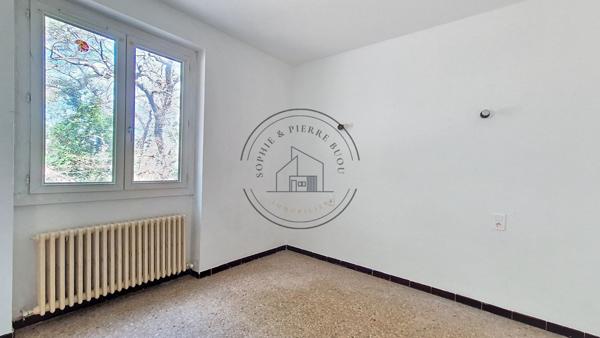 Maubec (84660) MAISON EN PIERRE AU COEUR DU LUBERON