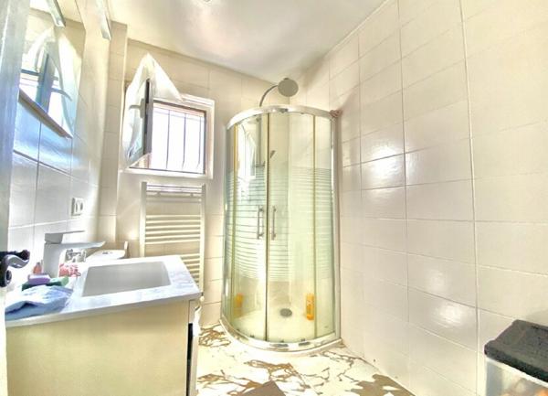 Maison à vendre    5 pièces •  Grasse