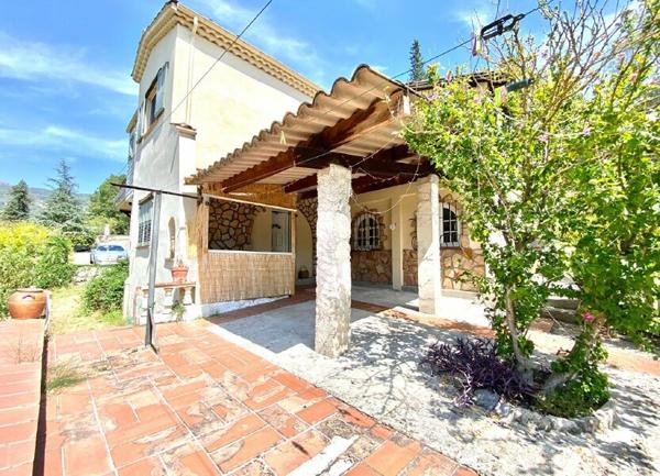 Maison à vendre    5 pièces •  Grasse