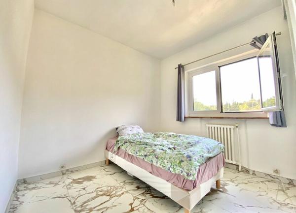 Maison à vendre    5 pièces •  Grasse