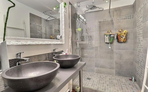 Appartement à vendre    4 pièces • 74,24 m2 Saint-Cyr-l'École