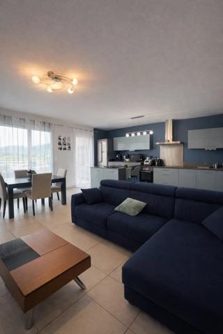 Vente Appartement 4 pièces 79 m2 à Sarrola-Carcopino