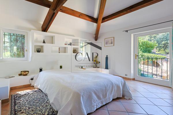 Aix-en-Provence (13100) Propriété confidentielle sur 3,7 hectares à Aix-en-Provence