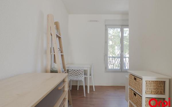 Appartement à vendre    1 pièce •  Lyon 9