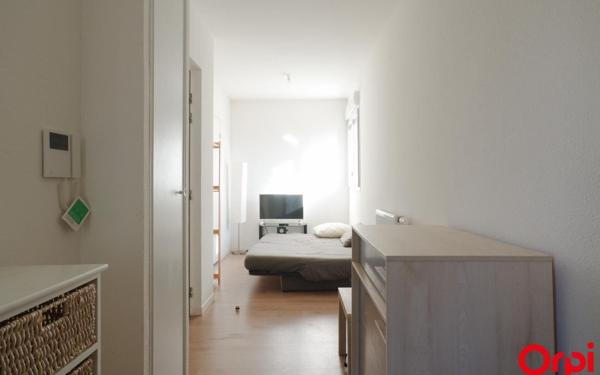 Appartement à vendre    1 pièce •  Lyon 9