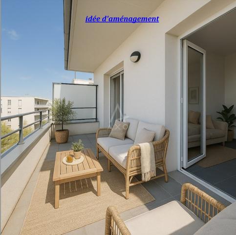 Appartement de T 2 surface de 34 m2 , au 3 eme etage dans immeuble récent avec ascenseur entre le quartier ST SERVAN -LA MADELEINE- SAINT MALO