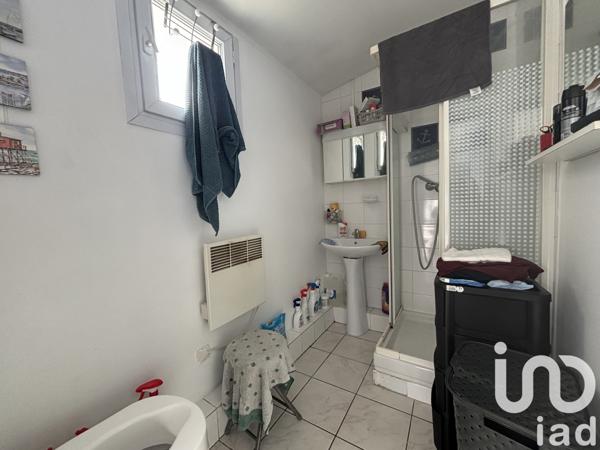 Immeuble à vendre 67 m² Rochefort