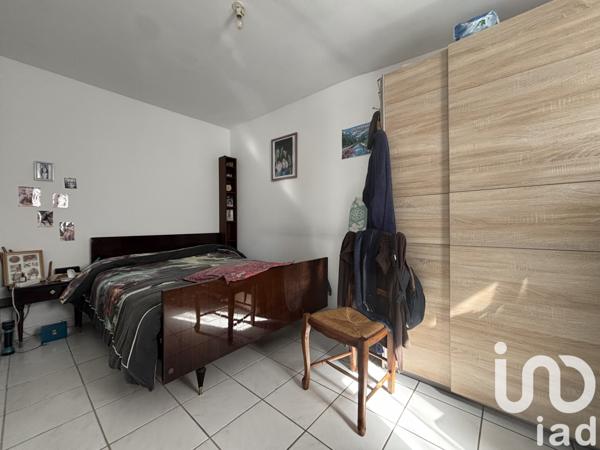 Immeuble à vendre 67 m² Rochefort
