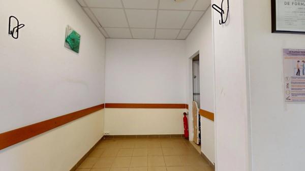 Location Local commercial 1 pièces 23 m2 à Pontault-Combault