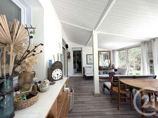 Maison à vendre  7 pièces - 158,25 m 2   JARD SUR MER  - 85