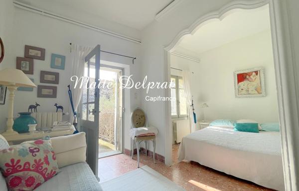 Maison de caractère à vendre à Caromb (84) – Centre-ville – 9 pièces – 260 m² – Jardin paysagé et charme authentique