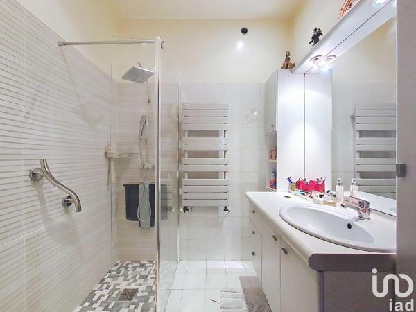 Murs commerciaux  à vendre 662 m² Les Mureaux