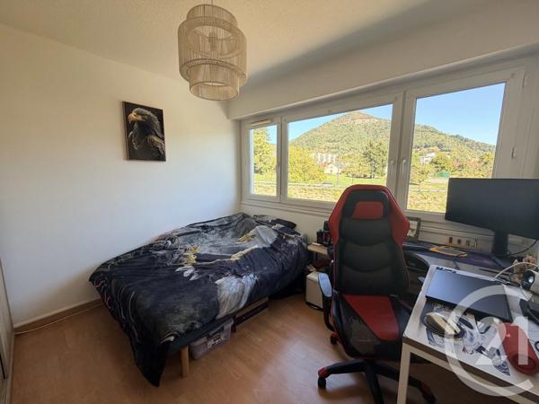 Appartement F4 à vendre  4 pièces - 76,65 m 2   VOIRON  - 38