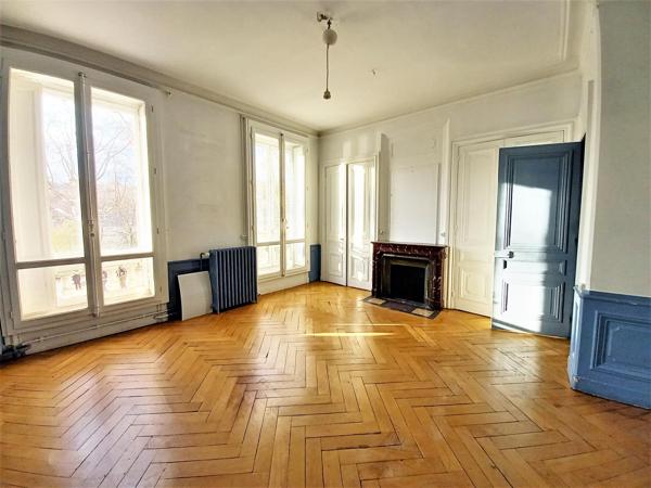Appartement · Location Lyon (69006) 6 pièces · 273m²