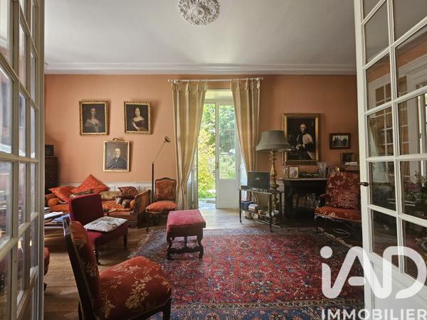 Maison à vendre 11 pièces 364 m² Saint-Yrieix-la-Perche