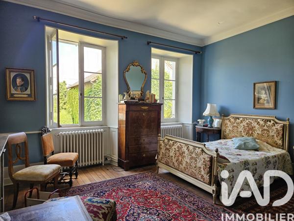 Maison à vendre 11 pièces 364 m² Saint-Yrieix-la-Perche