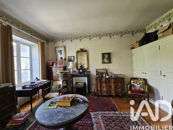 Maison à vendre 11 pièces 364 m² Saint-Yrieix-la-Perche