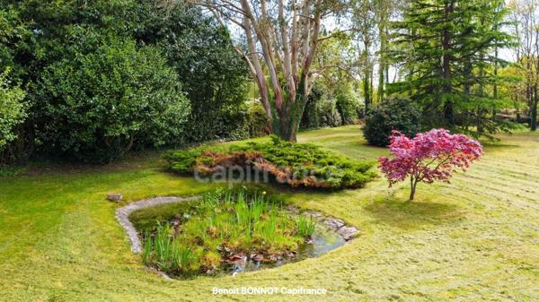 CONCARNEAU – PROPRIÉTÉ DE CARACTÈRE À FORT POTENTIEL – 245 m² – 7 CHAMBRES – 1 HECTARE – DÉPENDANCE