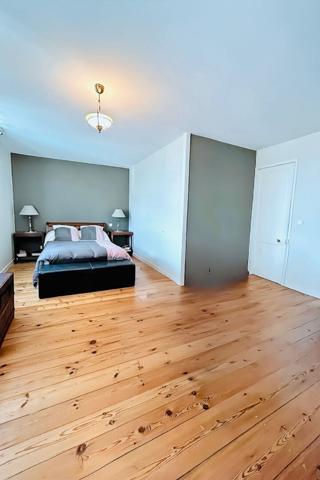 Maison Puilboreau 7 pièce(s) 263 m2, Puilboreau 17138