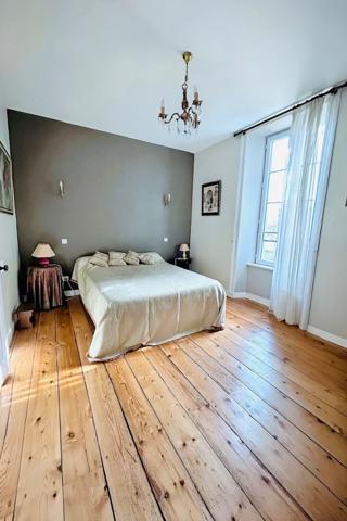 Maison Puilboreau 7 pièce(s) 263 m2, Puilboreau 17138