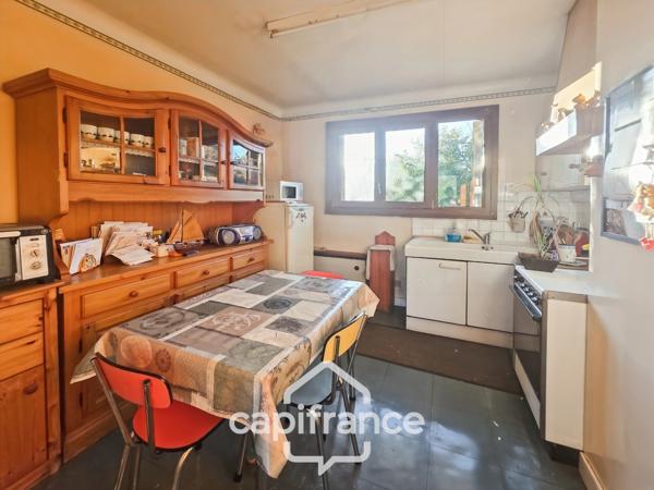 COUSANCE - Maison à vendre 5 pièces  (39) - jardin et dépendances