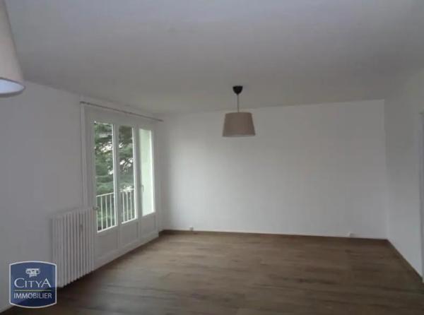 Appartement à louer 4 pièces 69.57m²