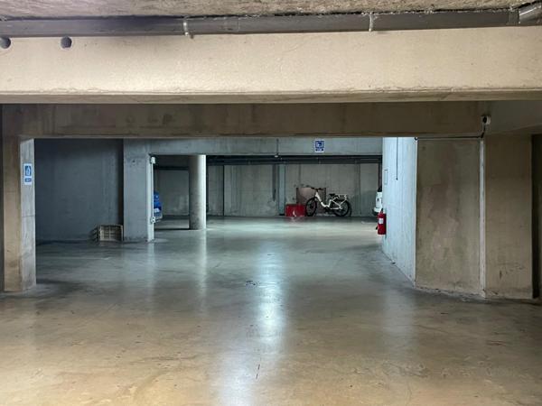 Beau T3 dans Résidence sécurisé a deux pas du centre