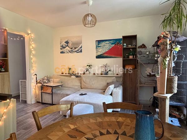 Location
                Appartement56,51 m² - 3 Pièces -
                    CLERMONT FERRAND (63000)
