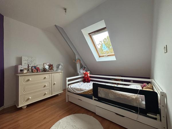 Maison de 163m², 5 chambres à Nuillé Sur Vicoin