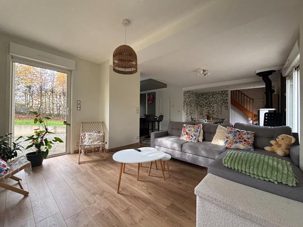 Maison de 163m², 5 chambres à Nuillé Sur Vicoin