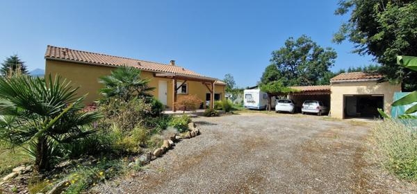 Plain-pied lumineux,terrasse,isolation performante