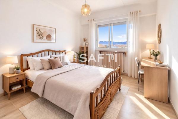 CANNES - HAUT DE VILLA - 5 PIECES