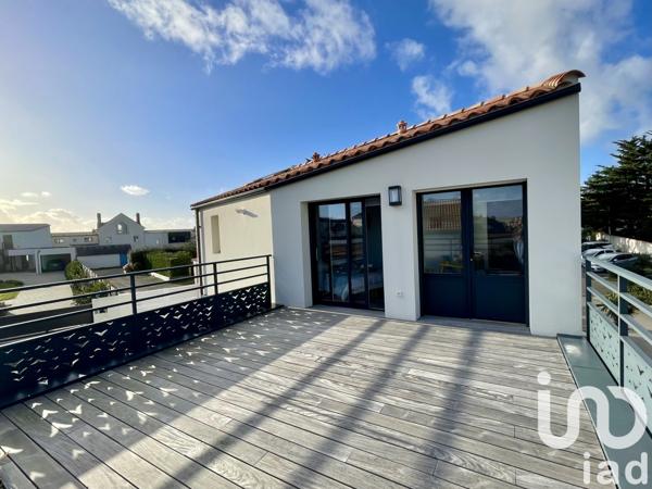 Maison à vendre 10 pièces 203 m² Saint-Gilles-Croix-de-Vie