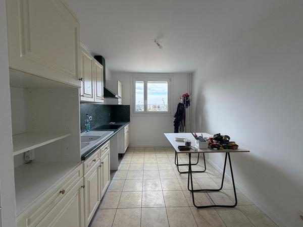 Appartement Sotteville Les Rouen 3 pièces bis 81.83 m2