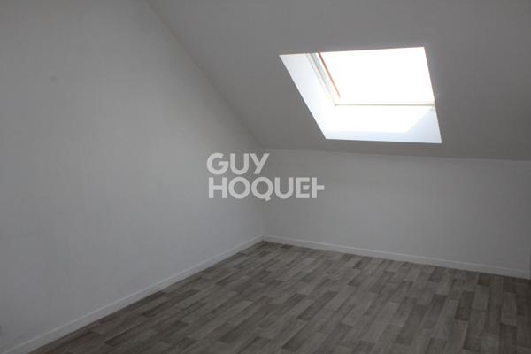 Dernier étage d'une résidence proche gare