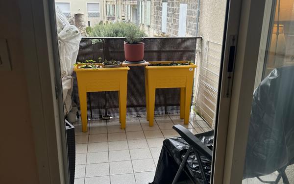 Appartement à vendre    3 pièces •  Saintes