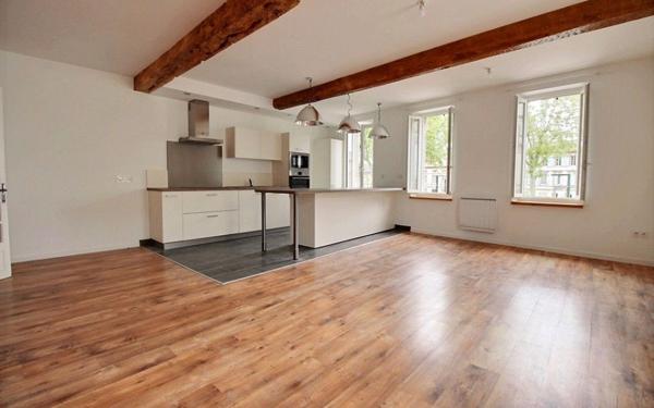 Appartement à louer    5 pièces •  Lavaur