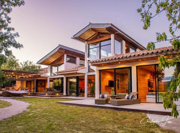 Villa d'architecte d'exception avec piscine